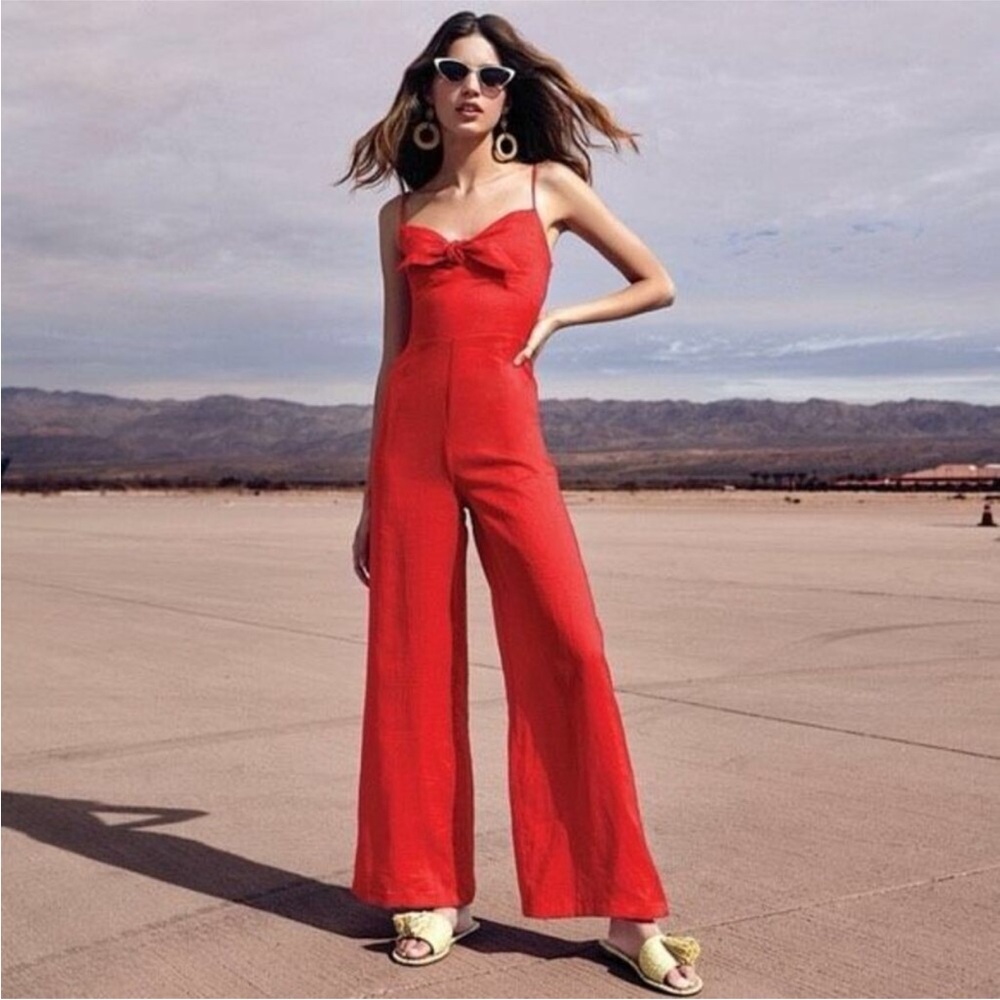 GIANNI BNI Red Linen‎ Spaghetti Strap Wide Leg Jumpsuit Tie Bow Front Size 4 New